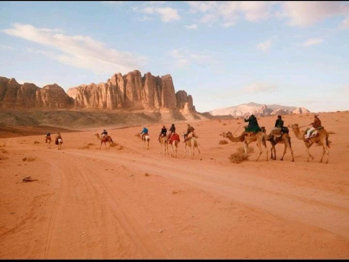 Wadi Rum Fun Time Tour'S エクステリア 写真